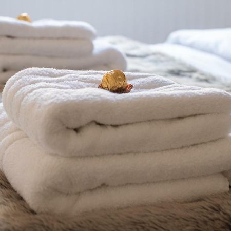 Most Central Luxury Apartment - Sleeps 4 & Free Parking! Chester Exterior foto